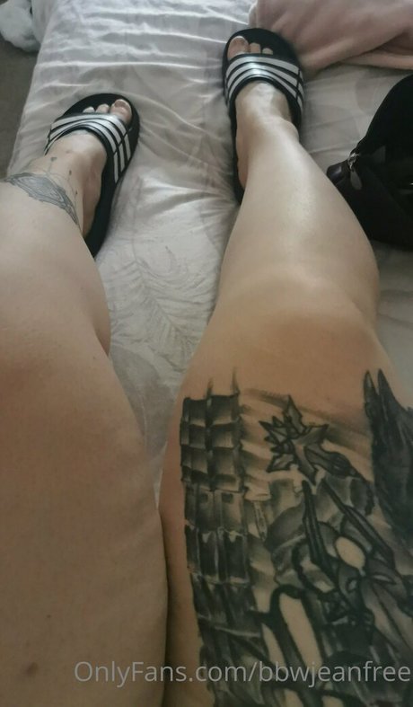 ゲイアナル舐めオンリーファンズ セクシー裸 写真