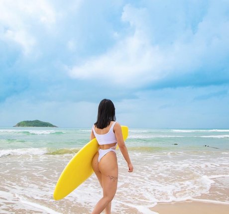 luankehui トップモデル 画像