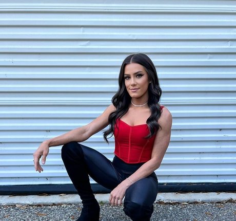 Katana Chance ホットなスター 写真