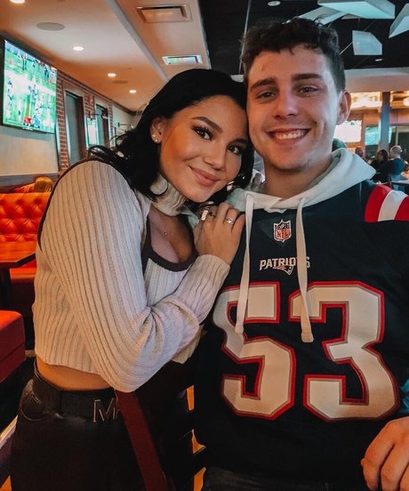 Hannah Malvone 完璧な女優 画像