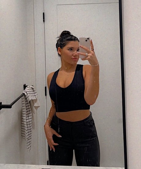 Hannah Malvone セックスポルノスター 画像