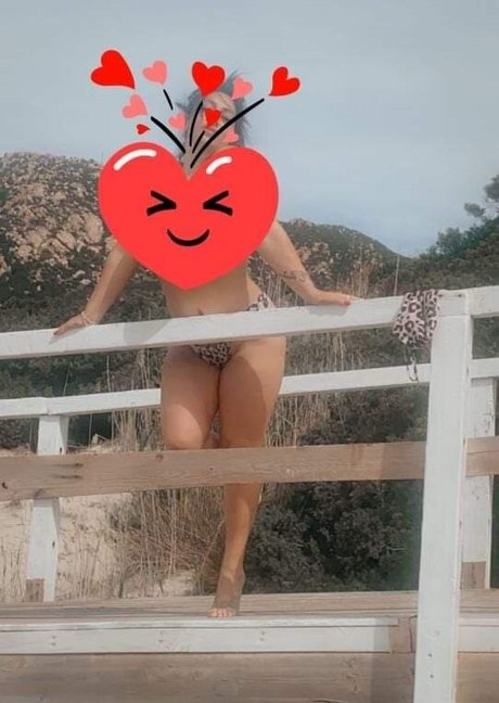 sarapiras アダルトスター 写真