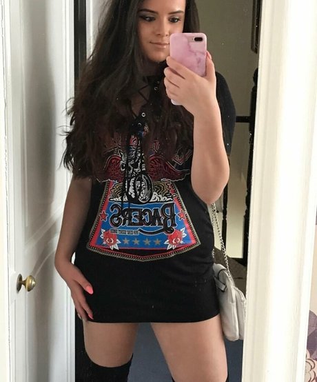 ウェブカメラ オンリーファンズ アートヌード 写真