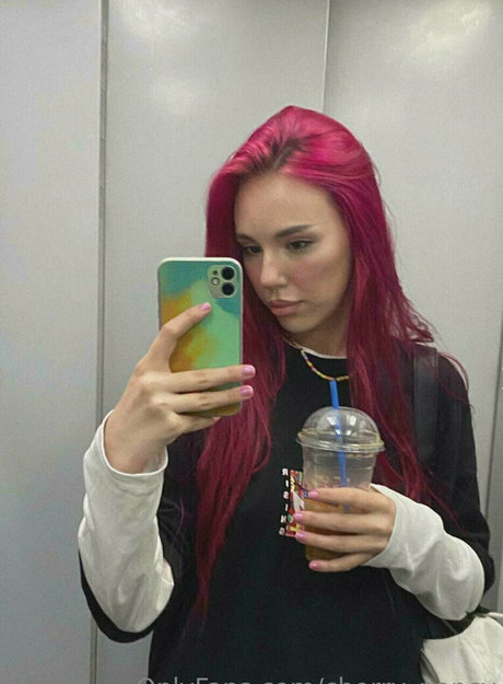 cherry nancy ヌードのポルノスター 写真