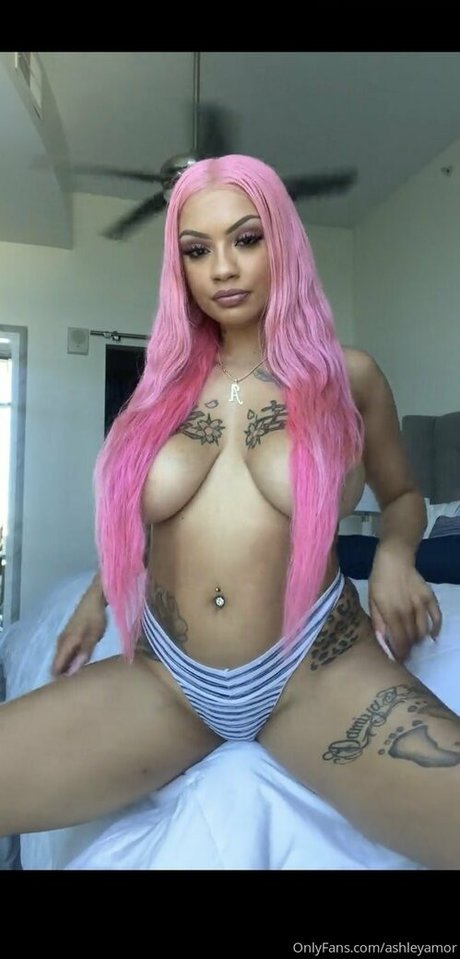 お金 オンリーファンズ ポルノ 写真