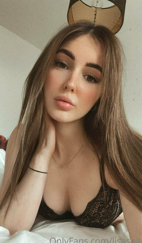 lisasait ホット女優 写真