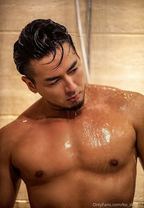 ko sk1031 ヌードのポルノスター 写真