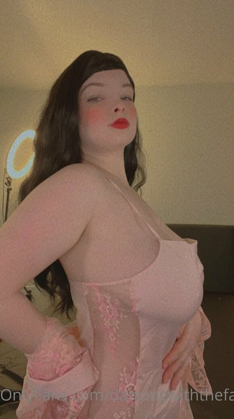 男性TikTokスターOnlyFans セクシーxxx ギャラリー