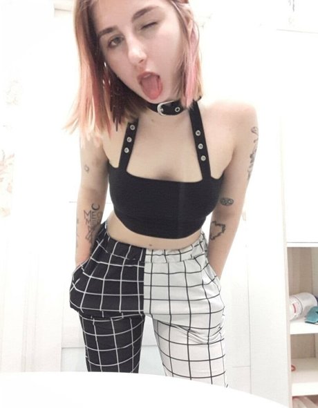 曲線美のクーガーOnlyFans ホットポルノ 写真