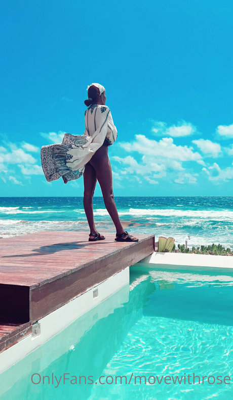 movewithrose セクシーなスター 画像