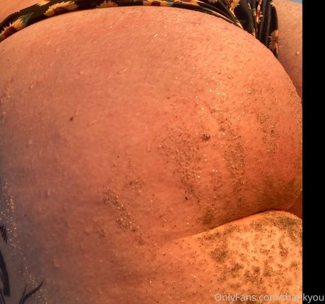 イギリスのプッシーOnlyFans 無料ポルノ ギャラリー