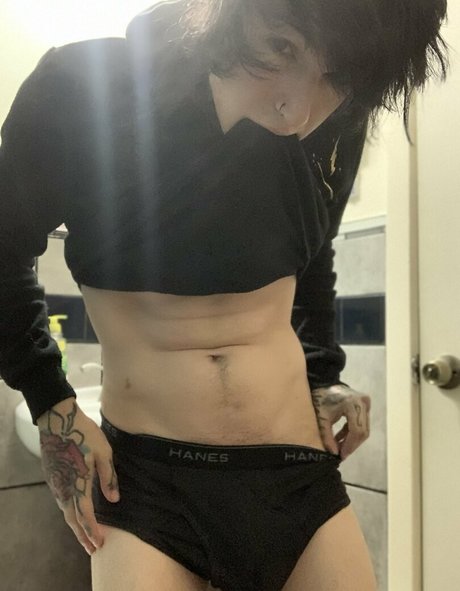 xxchrissdecemberxx ホットなモデル 画像