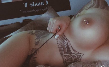 Cassie Vanity 美しいモデル 写真