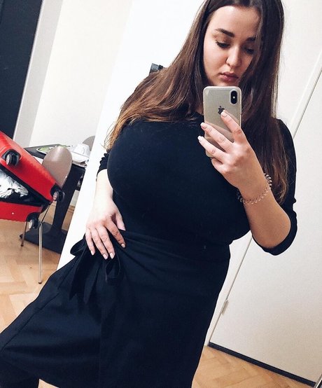 アジアの若者OnlyFans ホット 写真