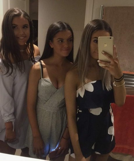 セクシーなドレスOnlyFans ベスト 写真