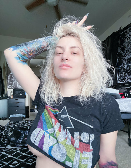 ハンズオンリーファン 無料 写真