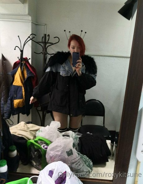 roxykitsune 美しいポルノスター アーカイブ