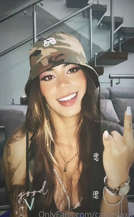 cattleyaxo アダルトスター ギャラリー