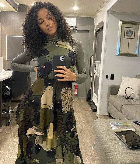 女性のオナニーオンリーファンズ えろた 画像