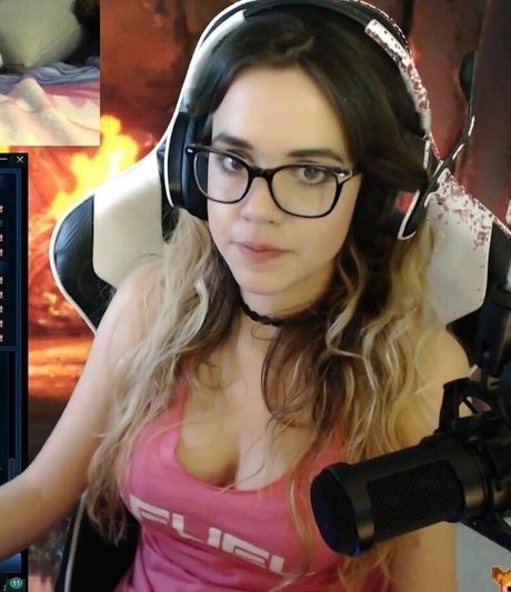 ベラルーシのファンのみ セクシーヌード 画像