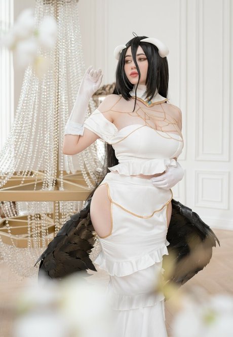 大学生のオンリーファンズ セクシーヌード 写真