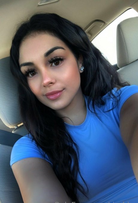 rissbby かわいいポルノスター 写真