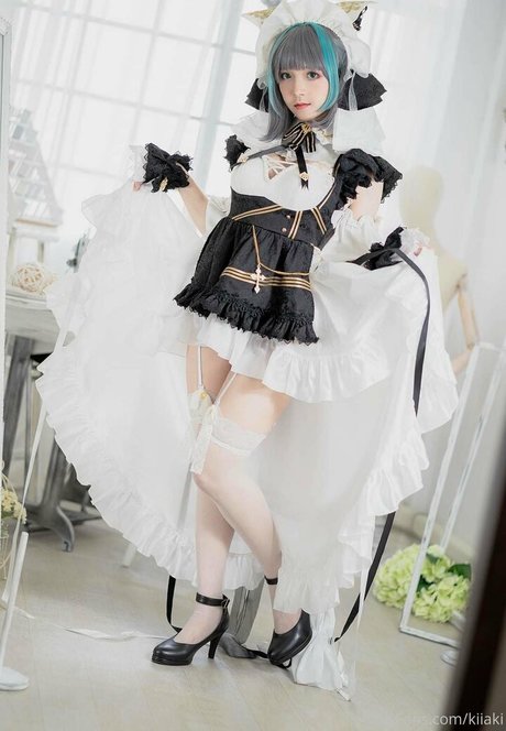 小さなおっぱいのアジア人OnlyFans セックス 画像