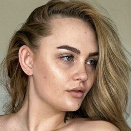 Rebekka Kaaris ポルノスター 無料 写真