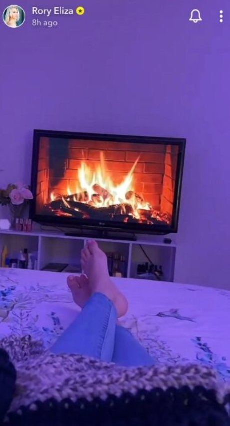 Rory Eliza ポルノスター ヌード 写真