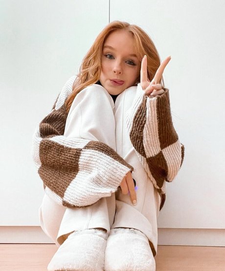 bregjelander スター ヌード ギャラリー