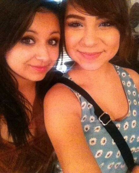 巨大なチンポを持つシーメールオンリーファンズ 素敵 アーカイブ