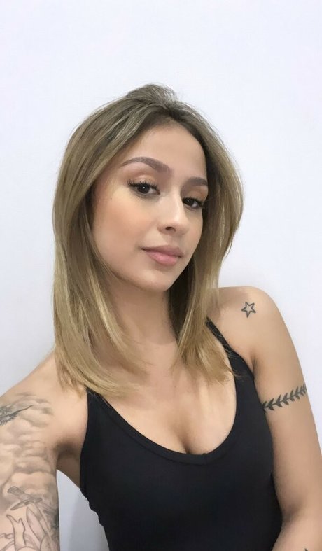 ニューハーフアナルOnlyFans セクシーヌード 写真