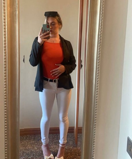 Nell H スター ヌード ギャラリー