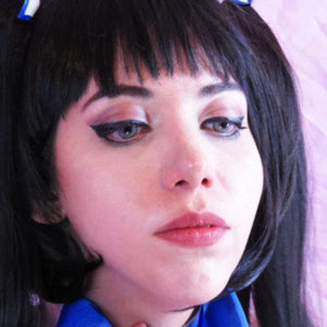 有名なゲイのオンリーファンズ 美しい裸 写真