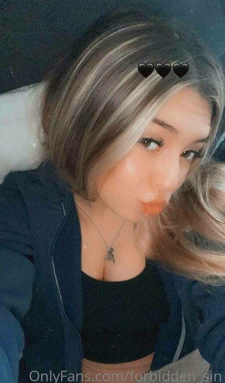 赤毛ティーンオンリーファンズ 美しいxxx 写真