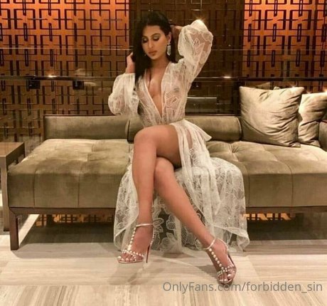 汚れた足オンリーファンズ ホットポルノ 画像