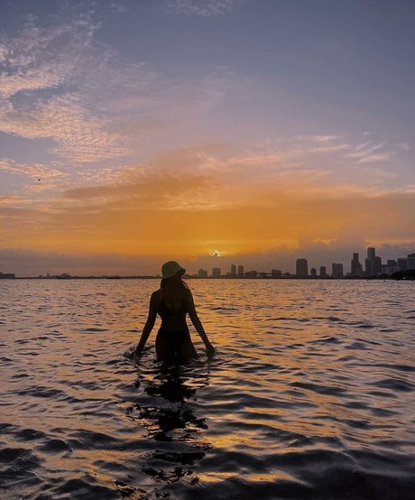 巨乳のオンリーファンズ 裸 ギャラリー