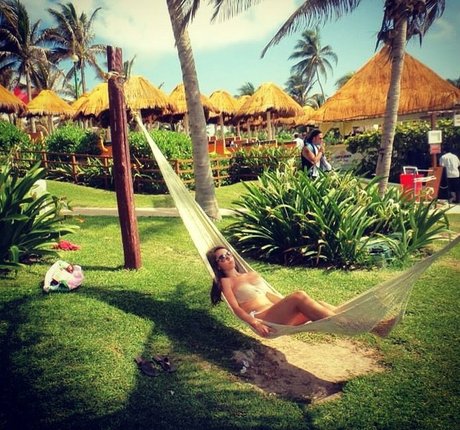 巨大なペニスオンリーファンズ 無料ポルノ 写真