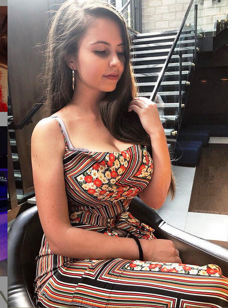 19歳のOnlyFans ホットポルノ 画像