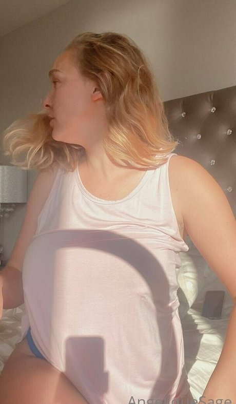 熟女の足オンリーファンズ 無料ポルノ ギャラリー