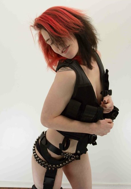 熟女の足オンリーファンズ アダルト 画像