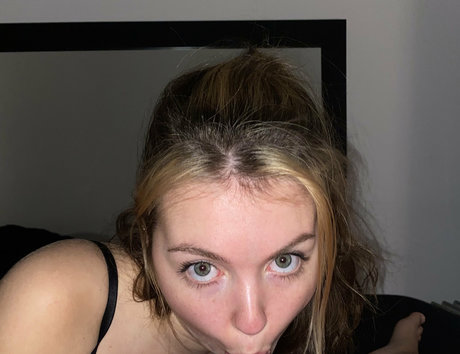 PinkMars ポルノスター ホット 写真