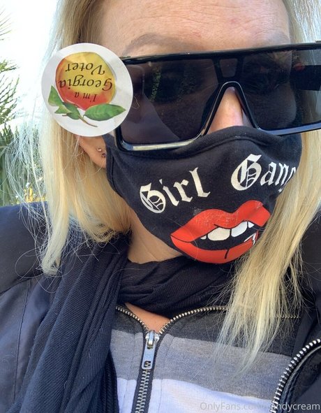 ウェブカメラ オンリーファンズ 無料アダルト 写真