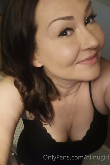 niinugirl セックススター ギャラリー