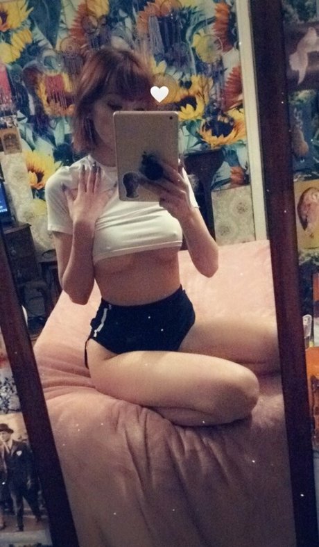 denriundies セックスモデル 写真