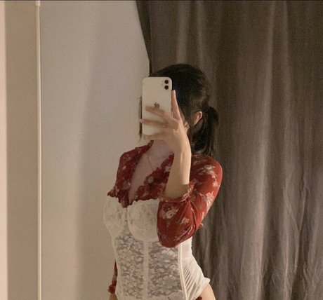 ivyyvon ポルノスター 裸 アーカイブ