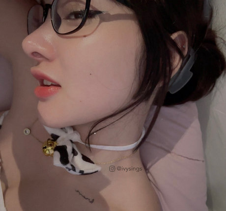 ivyyvon エロティックなスター アーカイブ