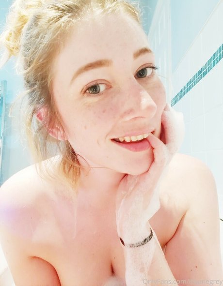 騎乗位熟女OnlyFans 無料ポルノ 写真