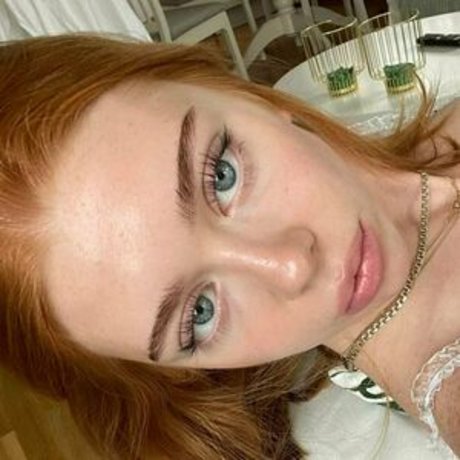 ナチュラルポーグオンリーファン 美しいヌード 写真