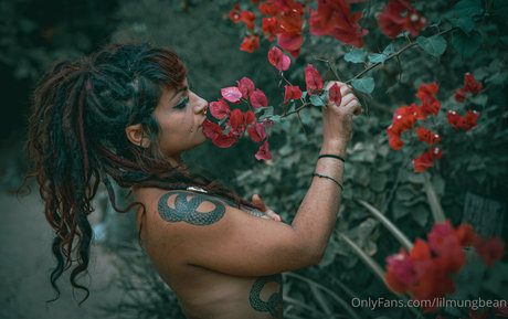 お金 オンリーファンズ アダルト無料 画像